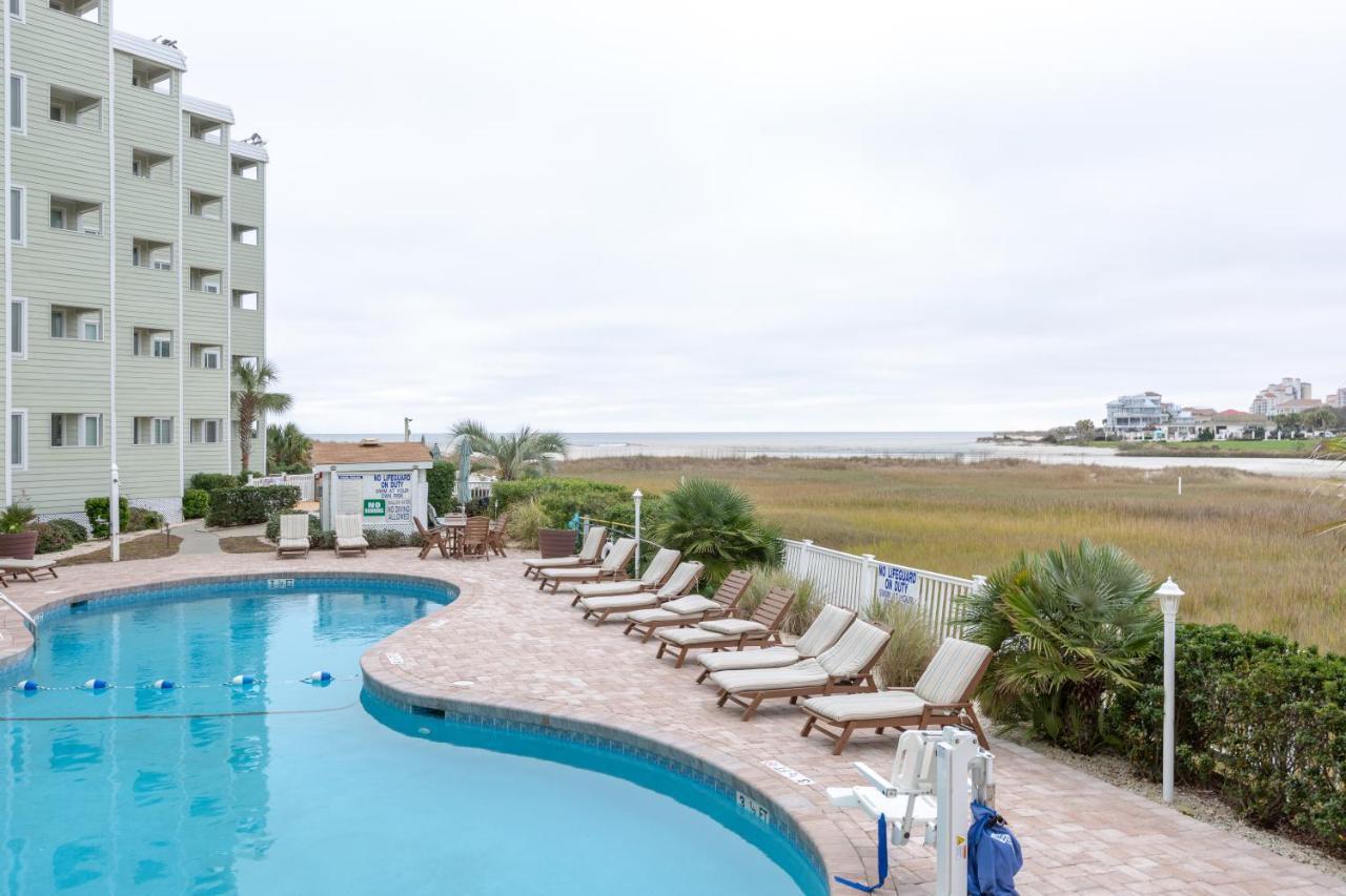 Sands Beach Club Briarcliffe Acres Exteriör bild